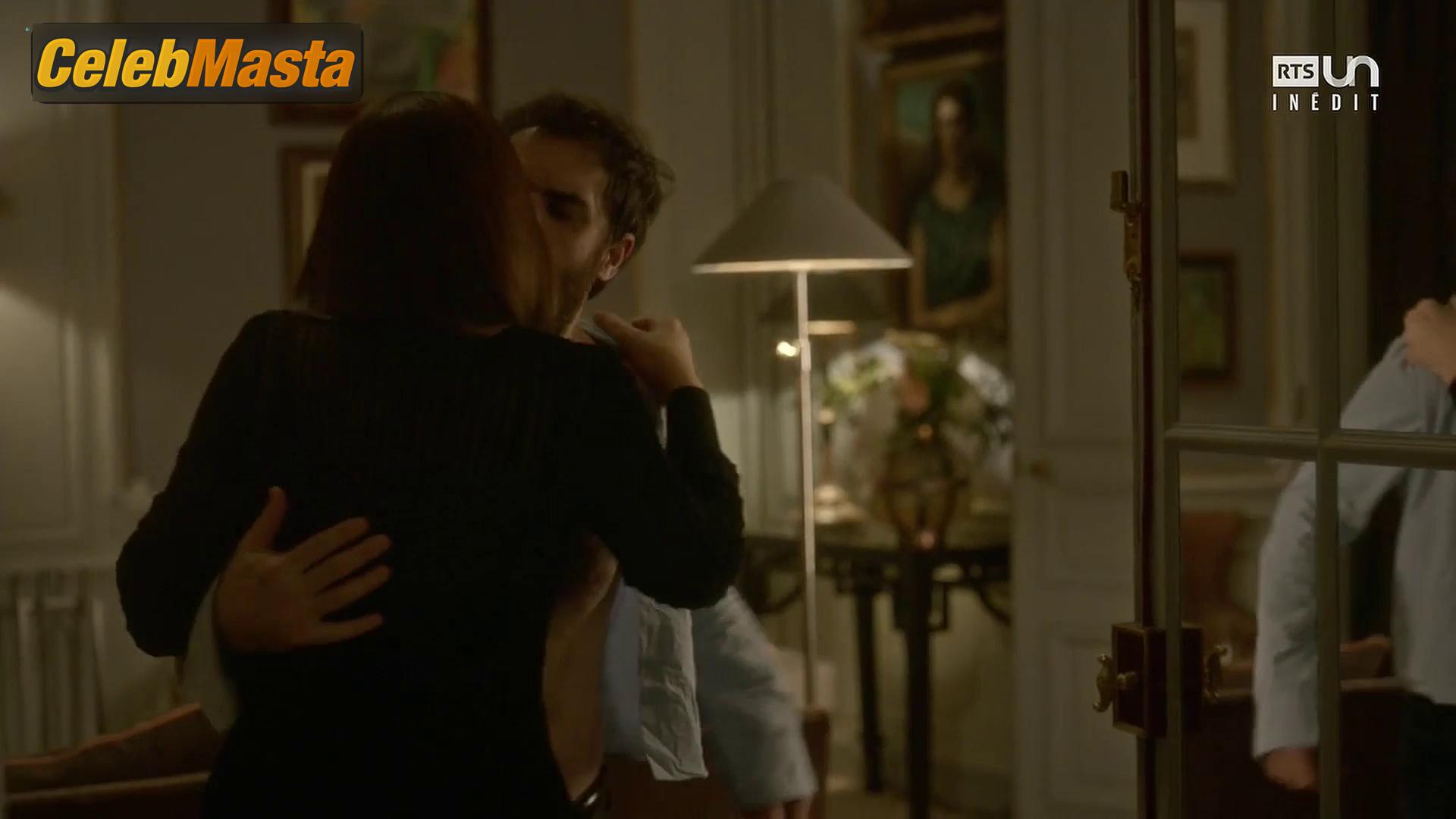 Monica Bellucci Photos from Call My Agent photo 2