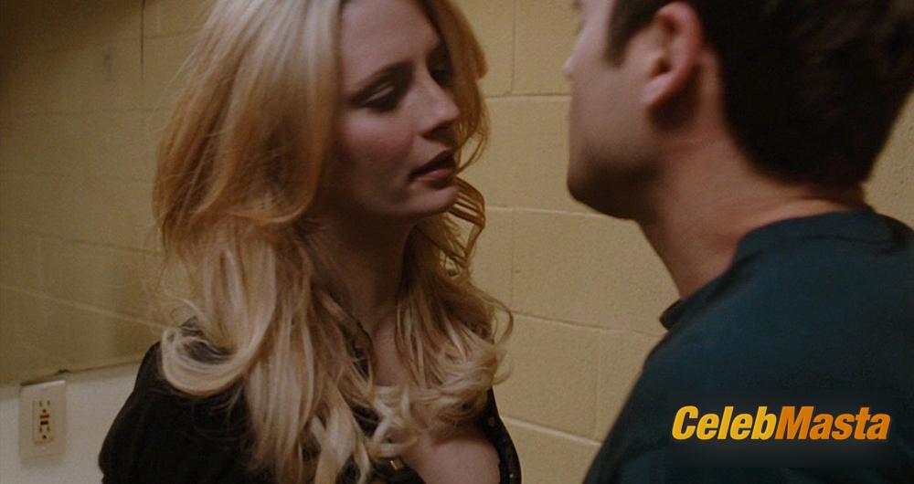Mischa Barton Scene Photos Gallery from Homecoming photo 4