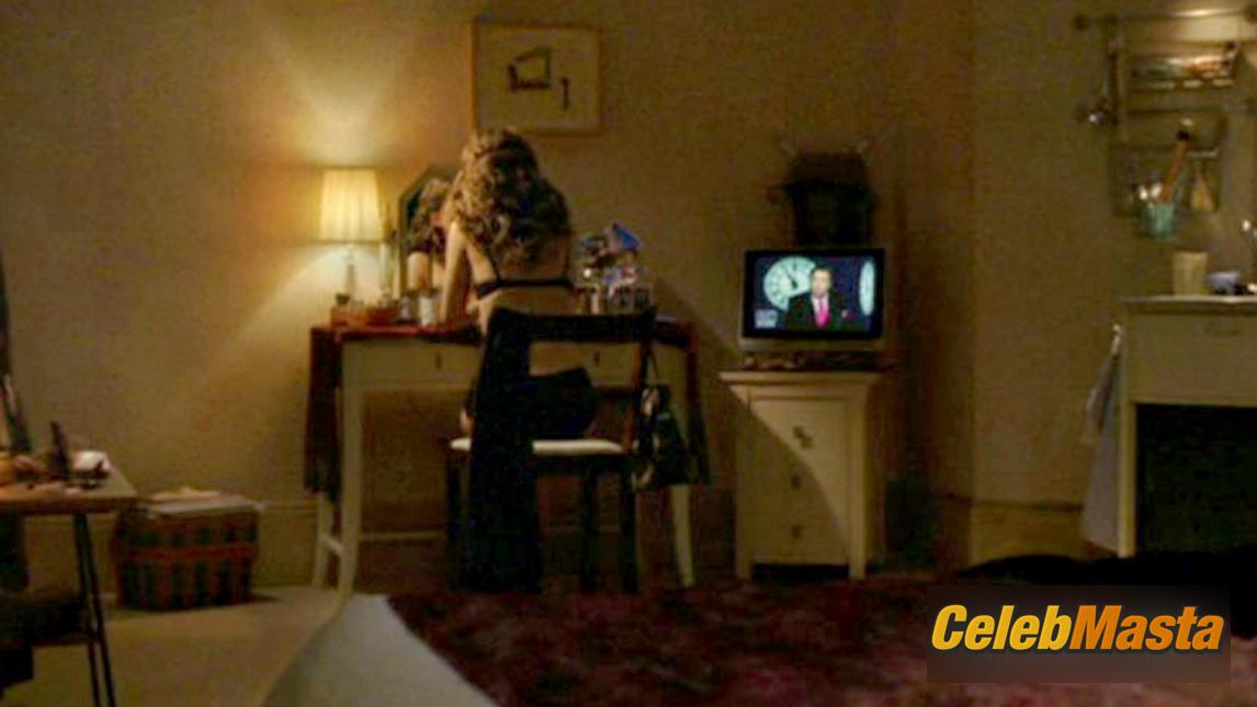Photo Gallery: Natalie Portman in V For Vendetta photo 1