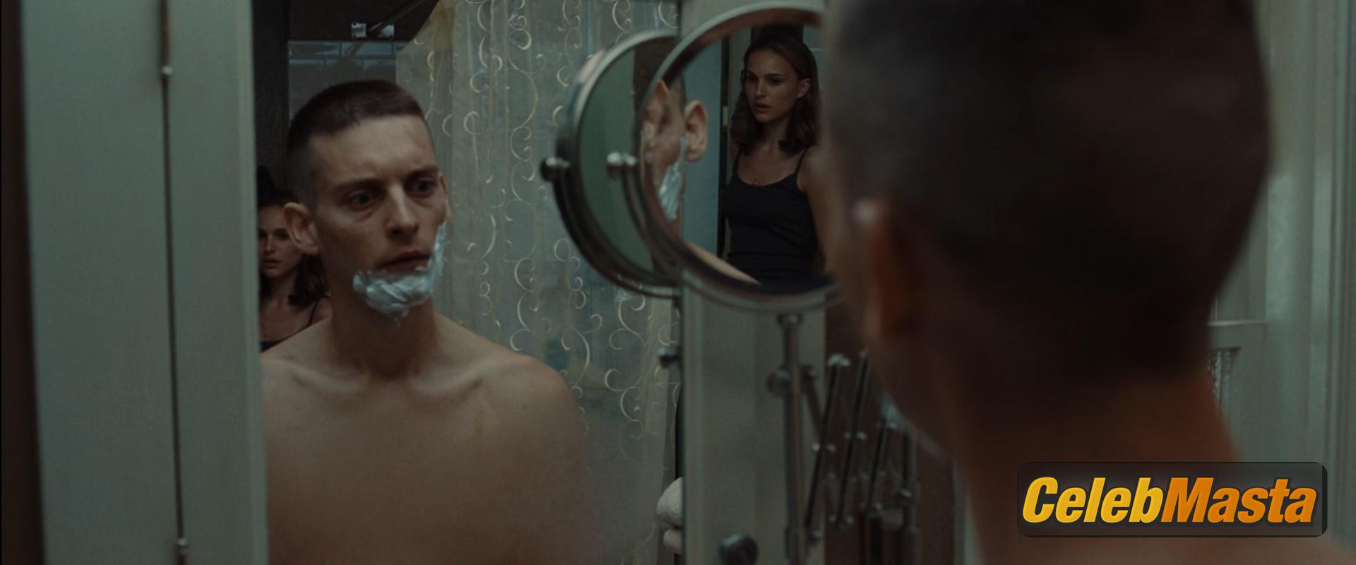 Natalie Portman Photo Set from Brothers photo 2