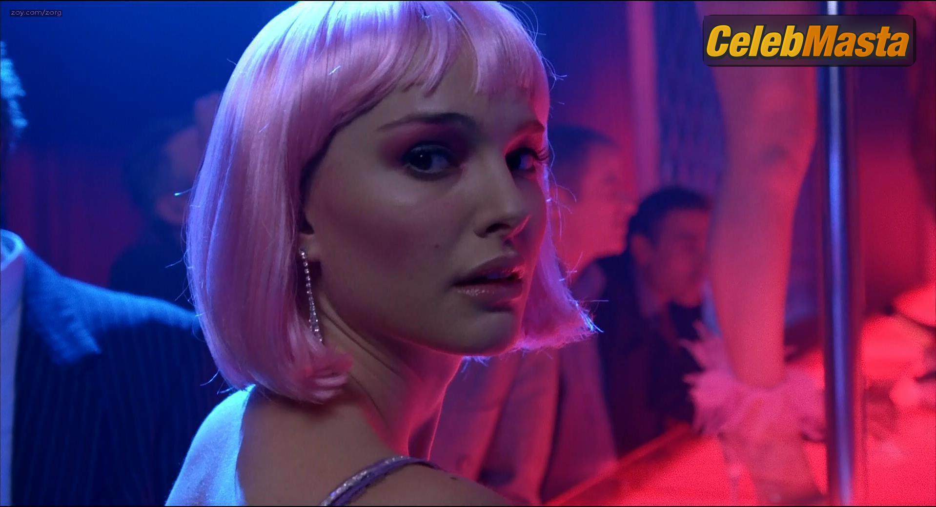 Natalie Portman Scene Photos Gallery from Closer photo 1