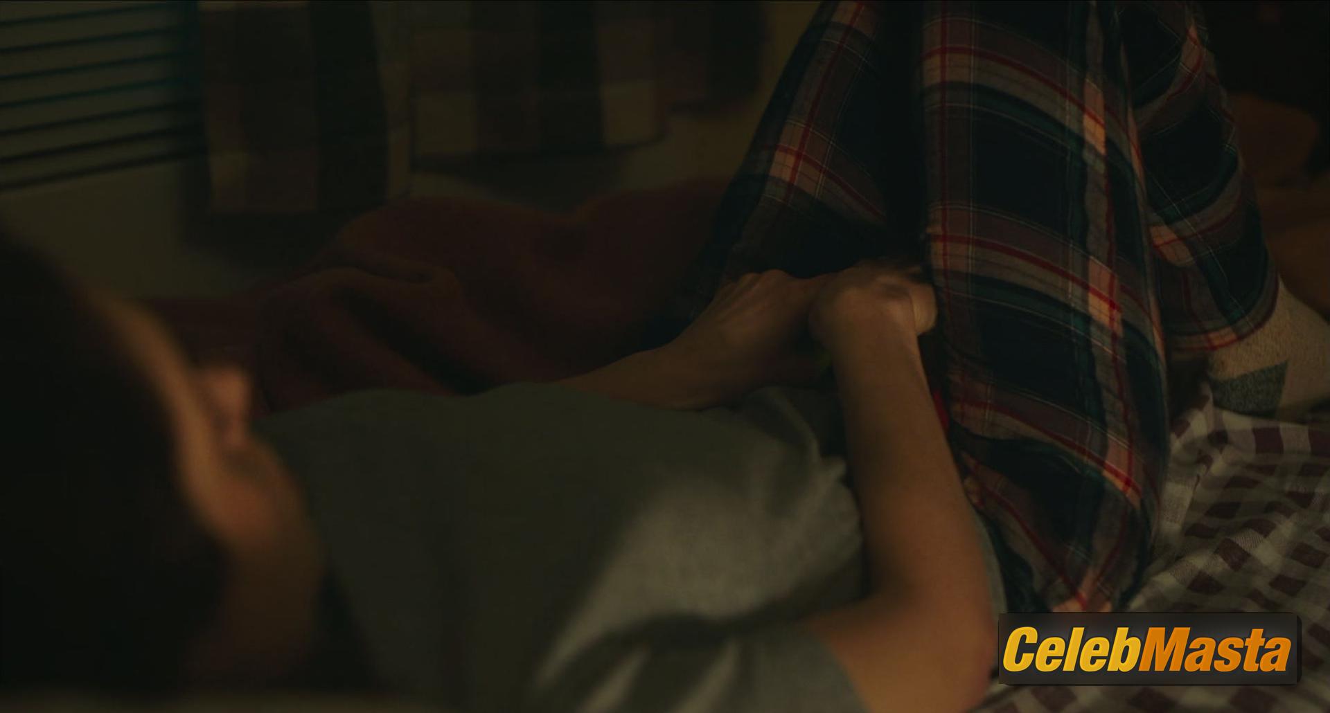 Natalia Dyer Photos from Yes, God, Yes photo 3