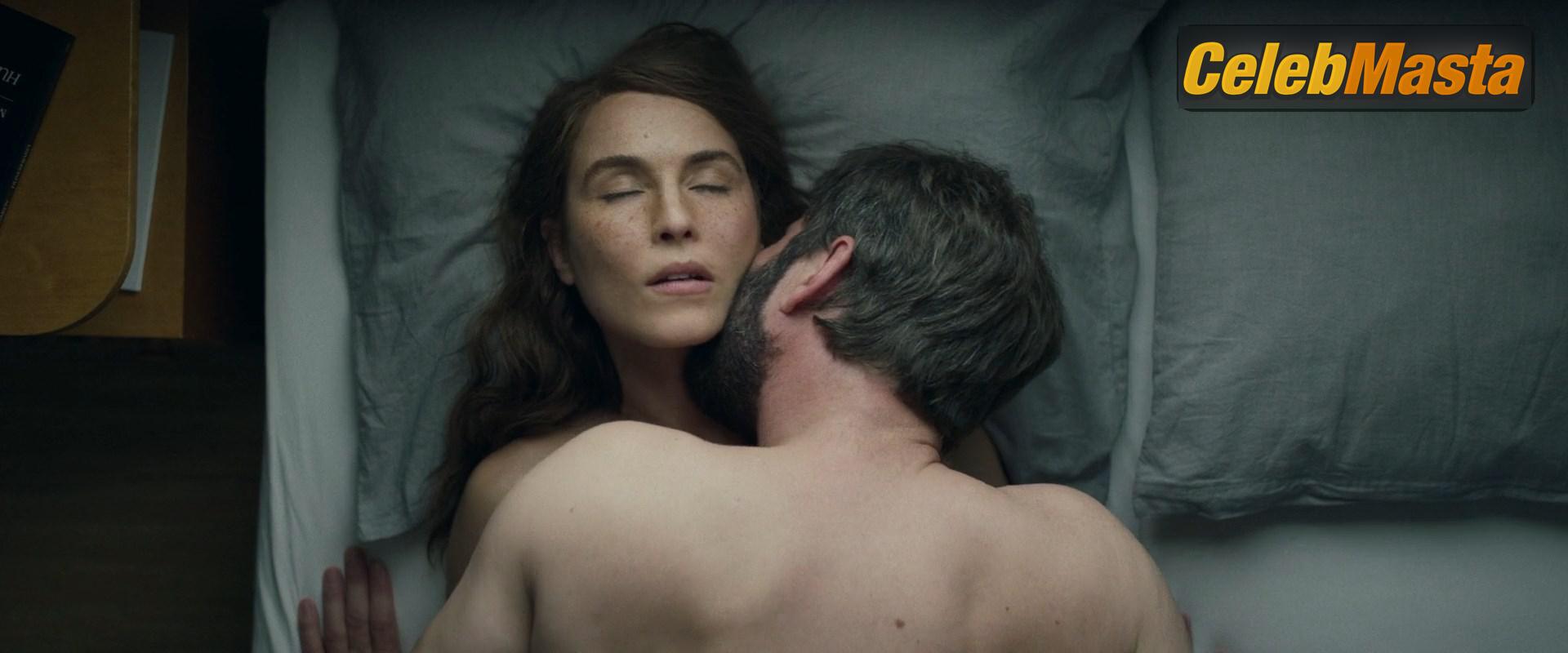 Photo Gallery: Noomi Rapace in Lamb photo 4