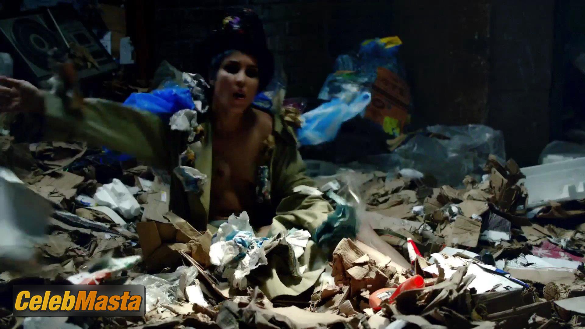 Noomi Rapace Photo Gallery from Doom And Gloom photo 4
