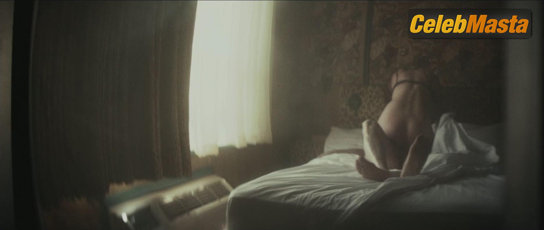 Photo Gallery: Olivia Wilde in Meadowland photo 2