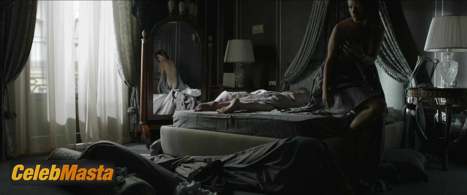 Olivia Wilde Photo Set from Third Person photo 3