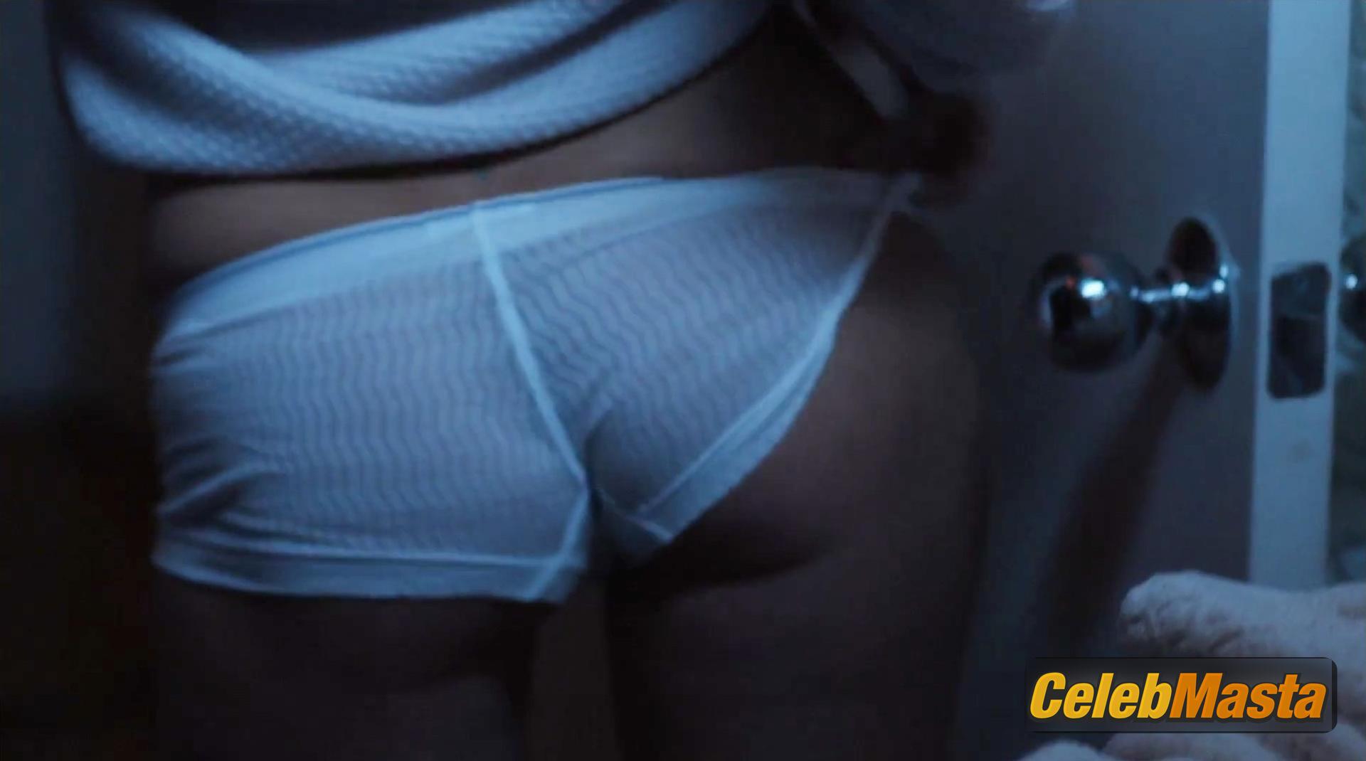 Pamela Anderson Photo Gallery from Connected photo 2