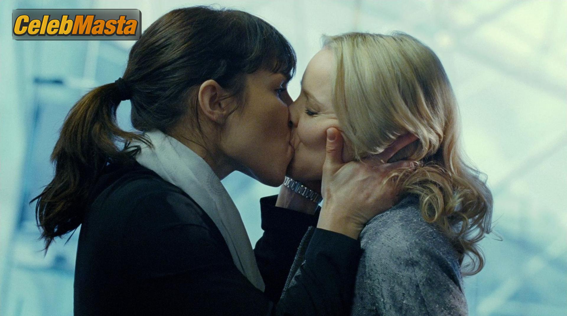 Noomi Rapace Photo Set from Passion photo 4