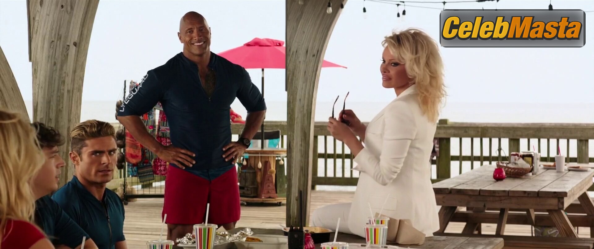 Photo Gallery: Pamela Anderson in Baywatch photo 4