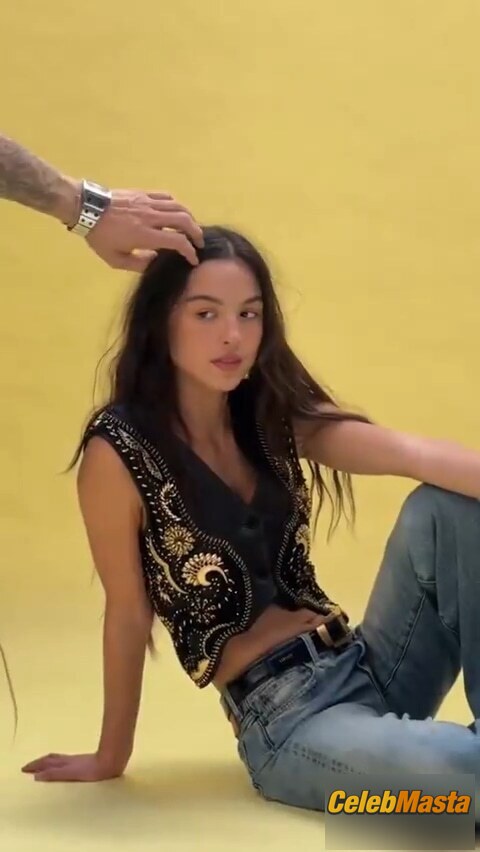Olivia Rodrigo Photo Gallery from Vogue Magazine photo 1