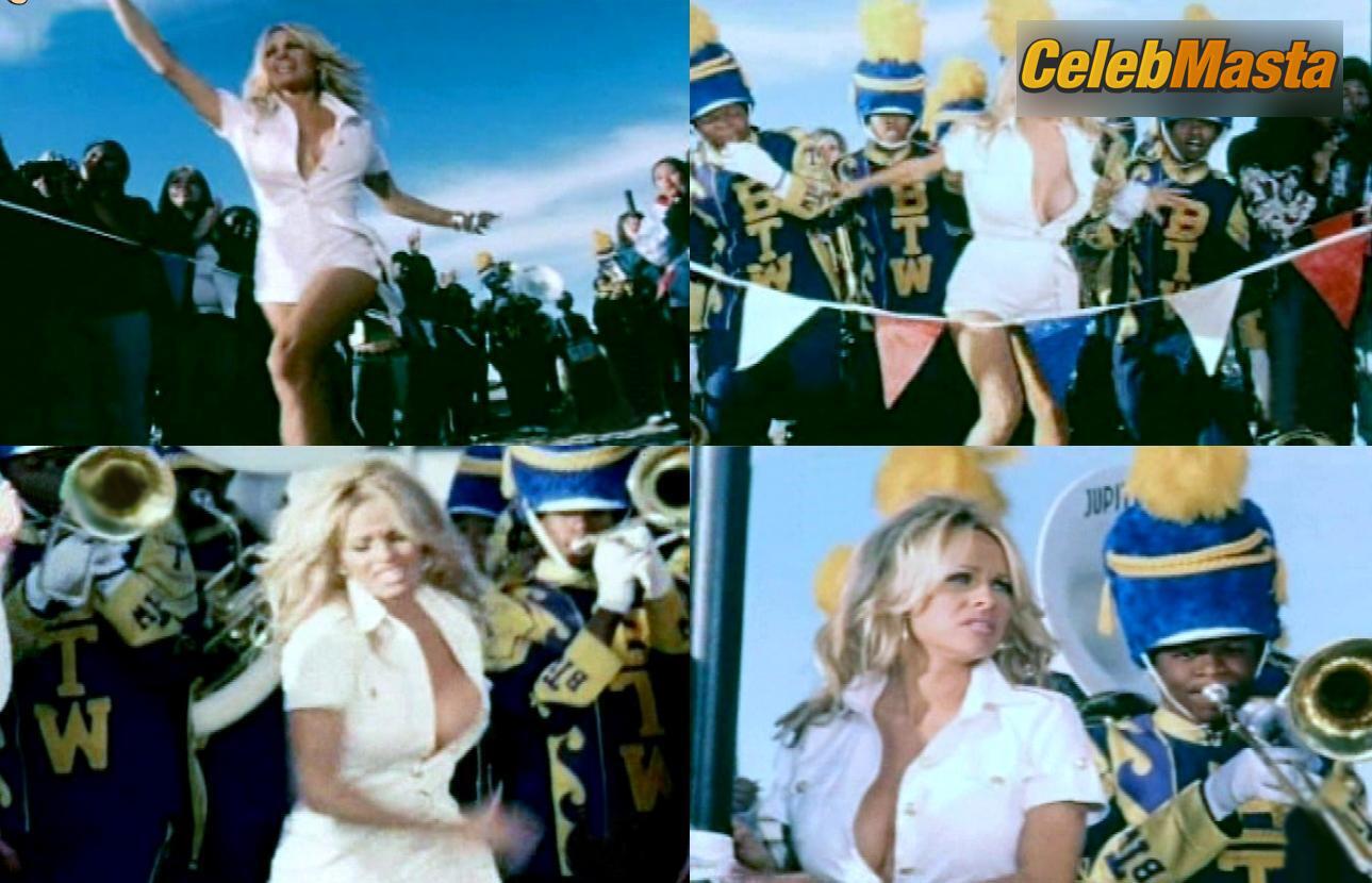 Pamela Anderson Scene Photos Gallery from Touch The Sky photo 1