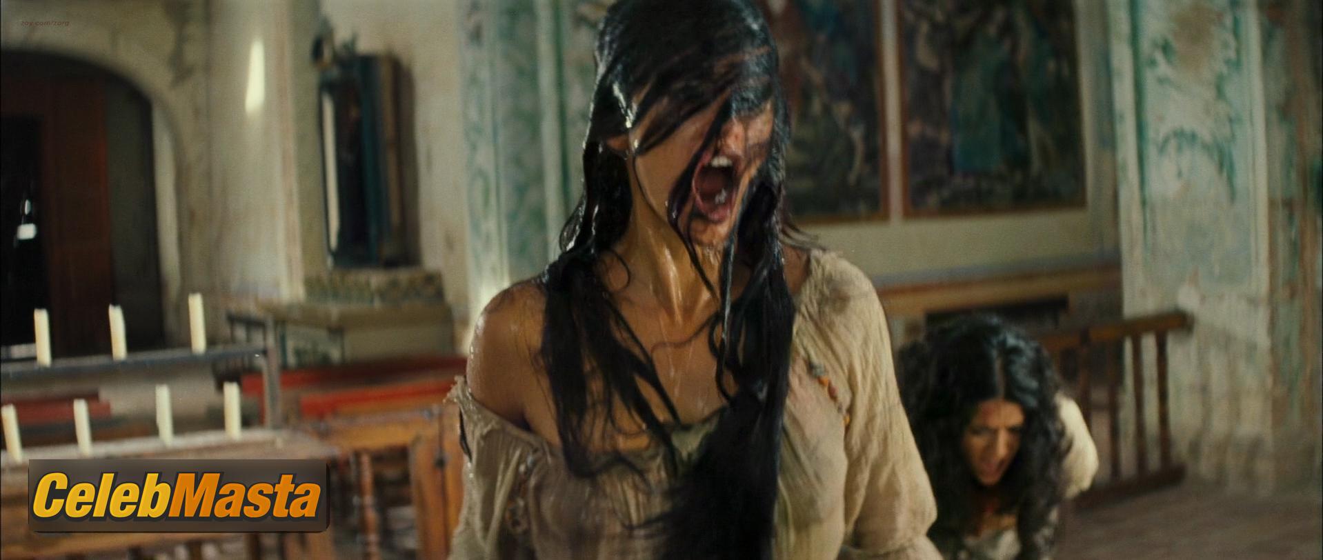 Penelope Cruz Scene Photos Gallery from Bandidas photo 2