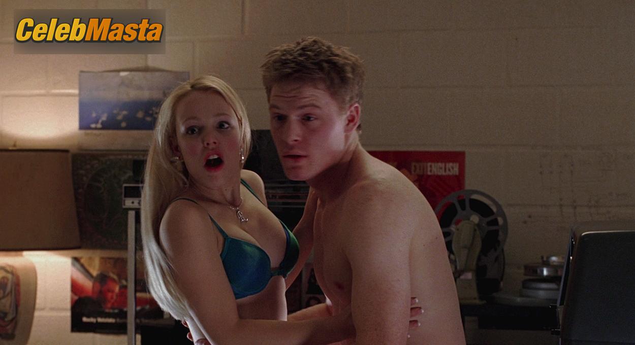 Rachel McAdams Scene Photos Gallery from Mean Girls photo 2