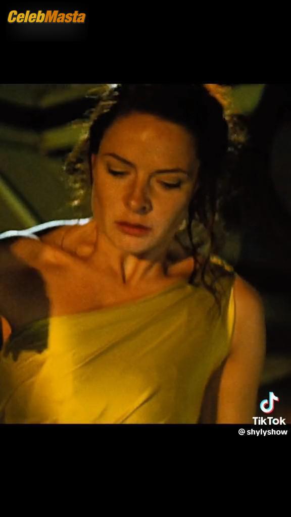 Photo Gallery: Rebecca Ferguson in Mission Impossible – Rogue Nation photo 1
