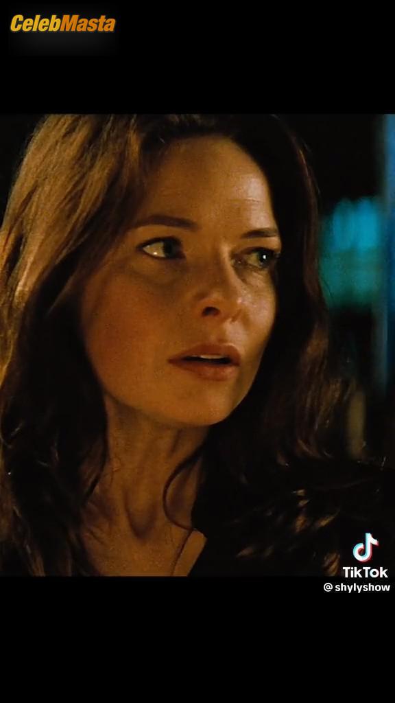 Photo Gallery: Rebecca Ferguson in Mission Impossible – Rogue Nation photo 2