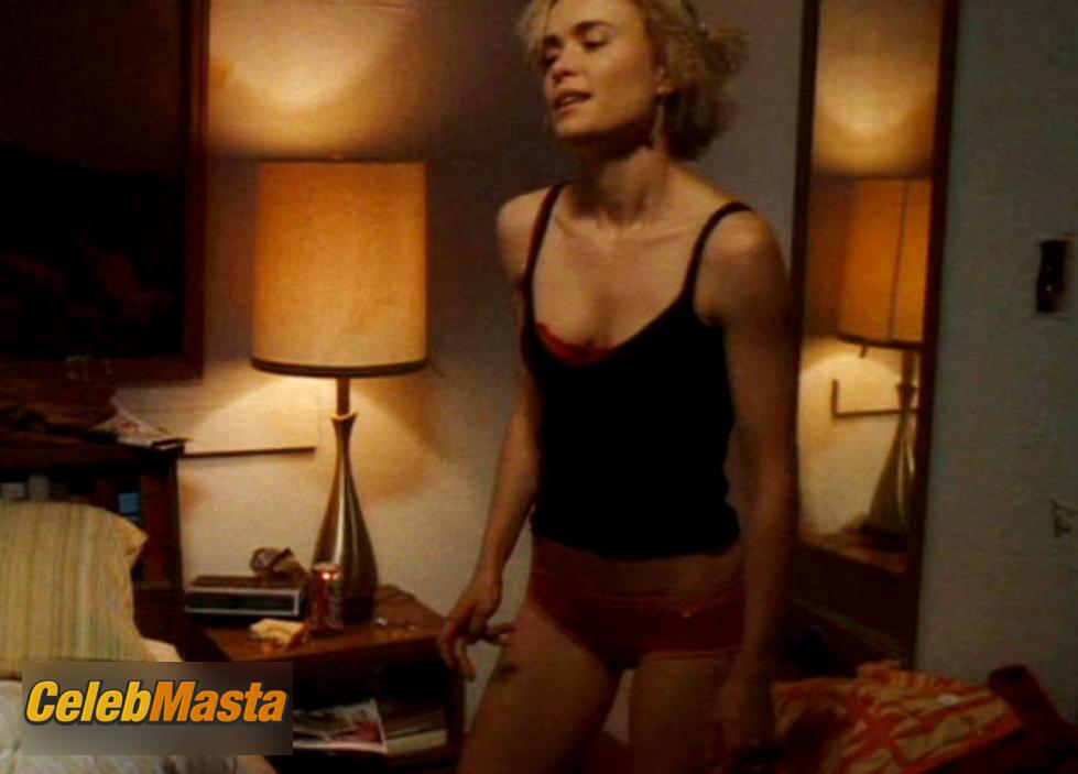Photo Gallery: Radha Mitchell in Mozart And The Whale photo 2