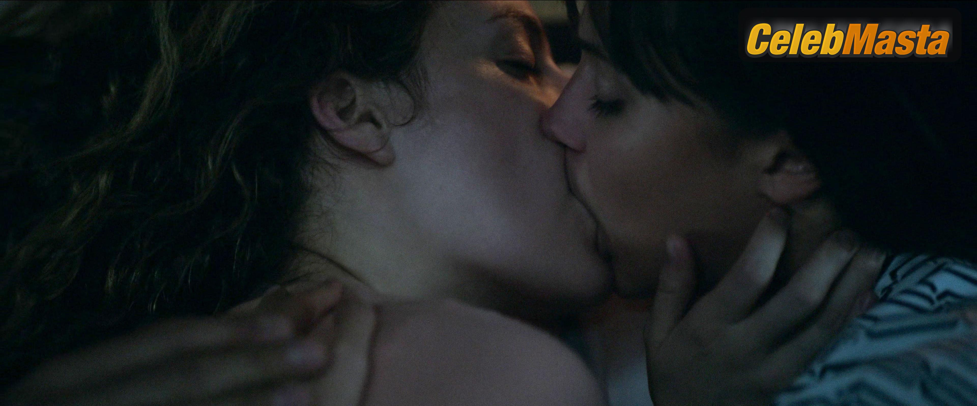 Riley Keough Scene Photos Gallery from Earthquake Bird photo 4