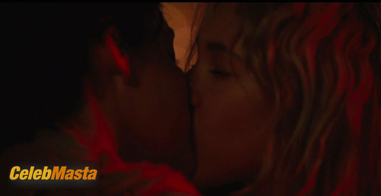 Riley Keough Photo Collection from Jack And Diane photo 4