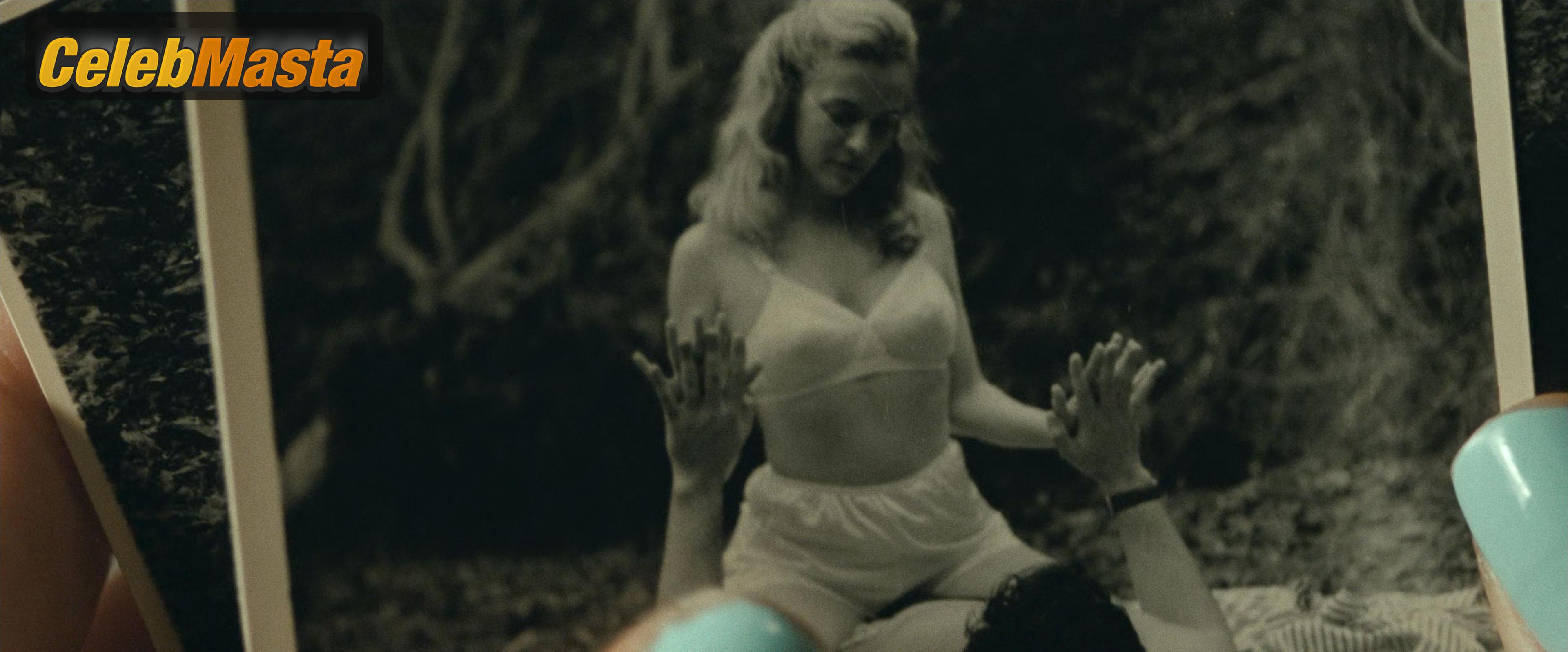 Riley Keough Photos from The Devil All The Time photo 1