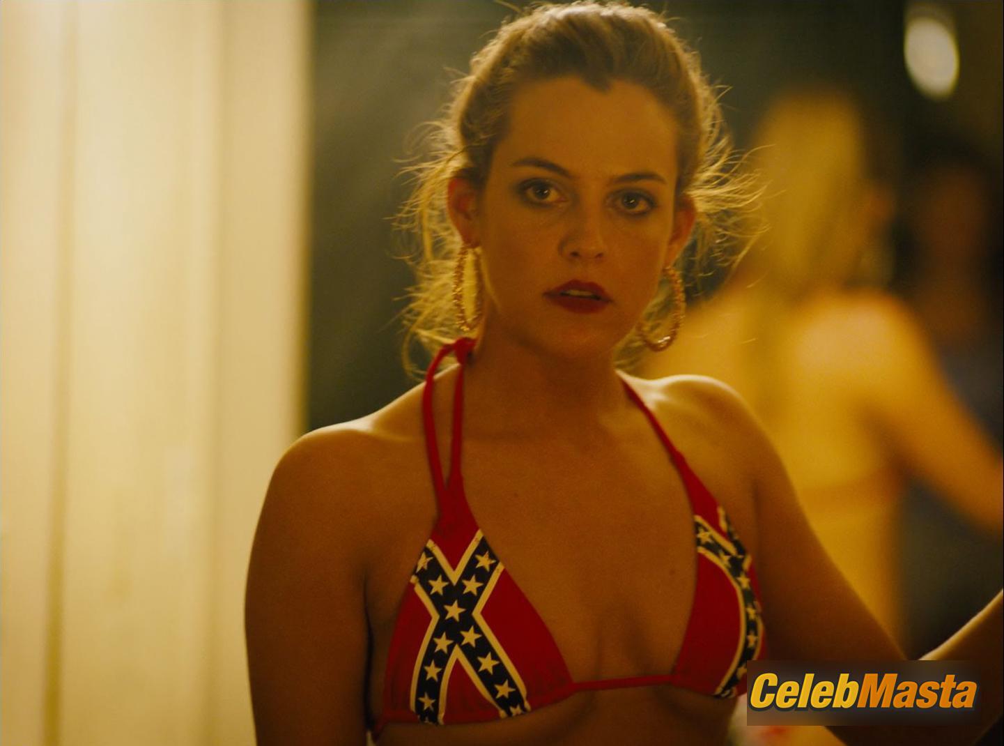 Riley Keough Photo Set from American Honey photo 1