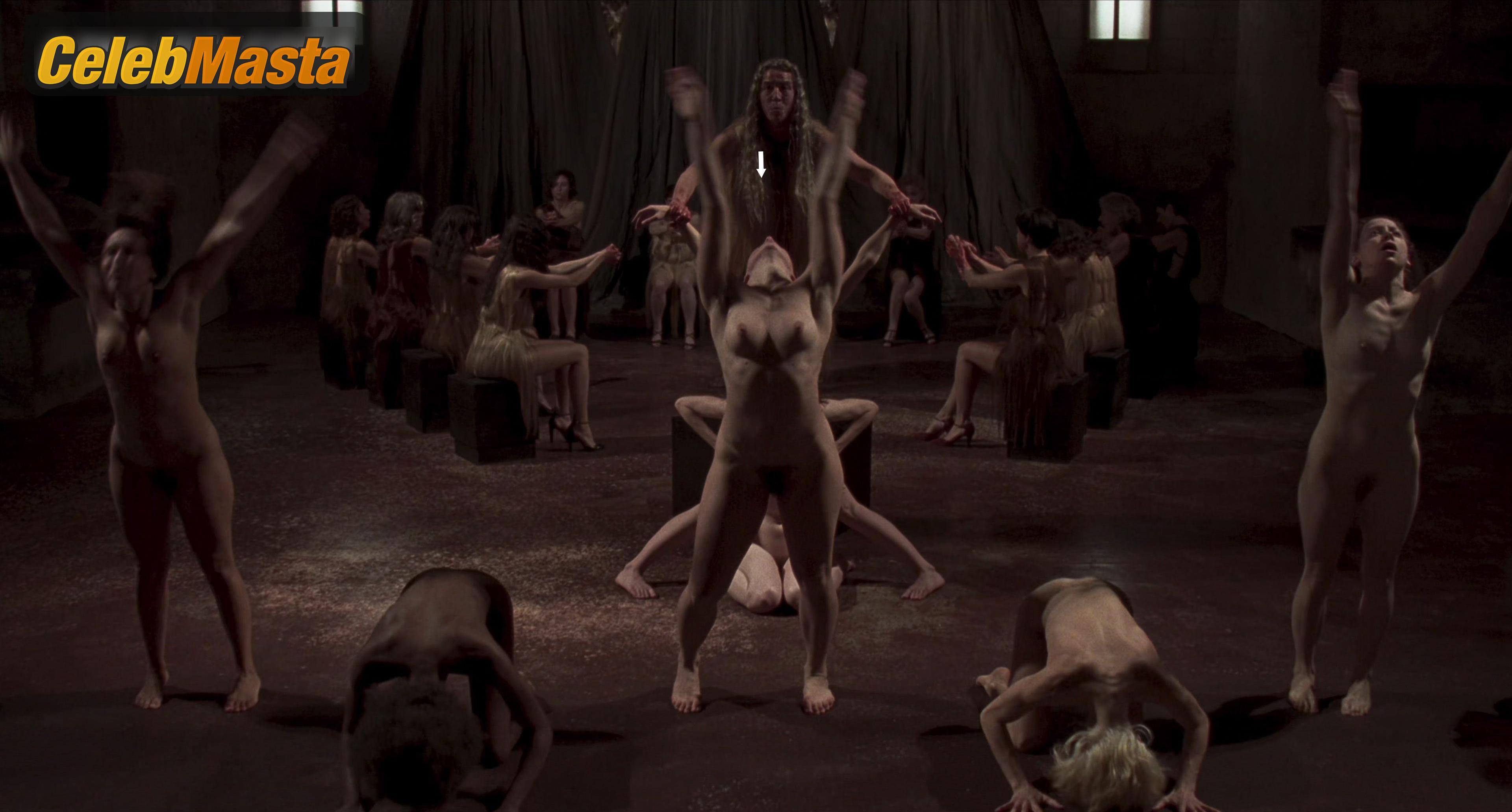 Photo Gallery: Sara Sguotti in Suspiria photo 2