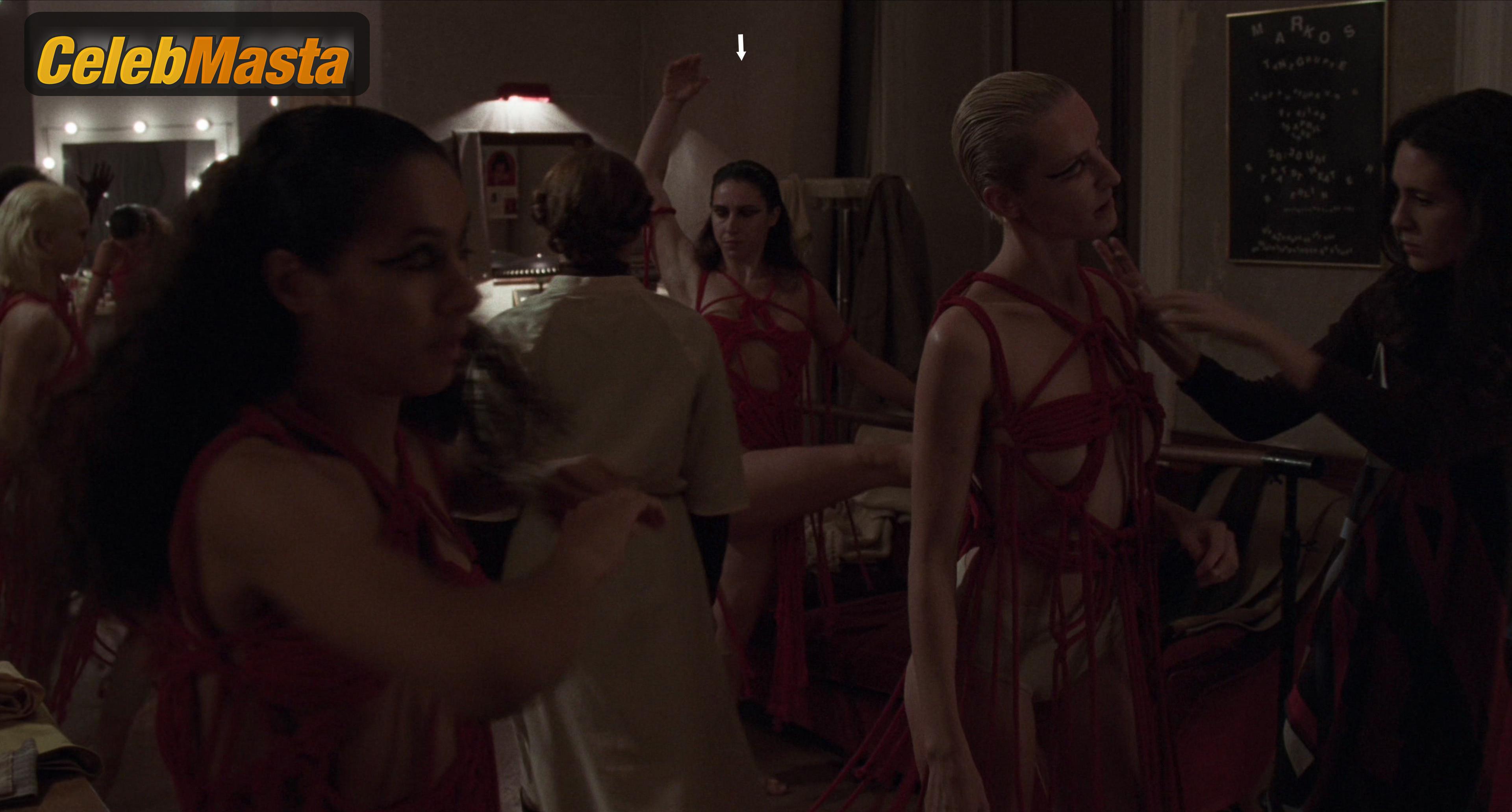 Photo Gallery: Sara Sguotti in Suspiria photo 3
