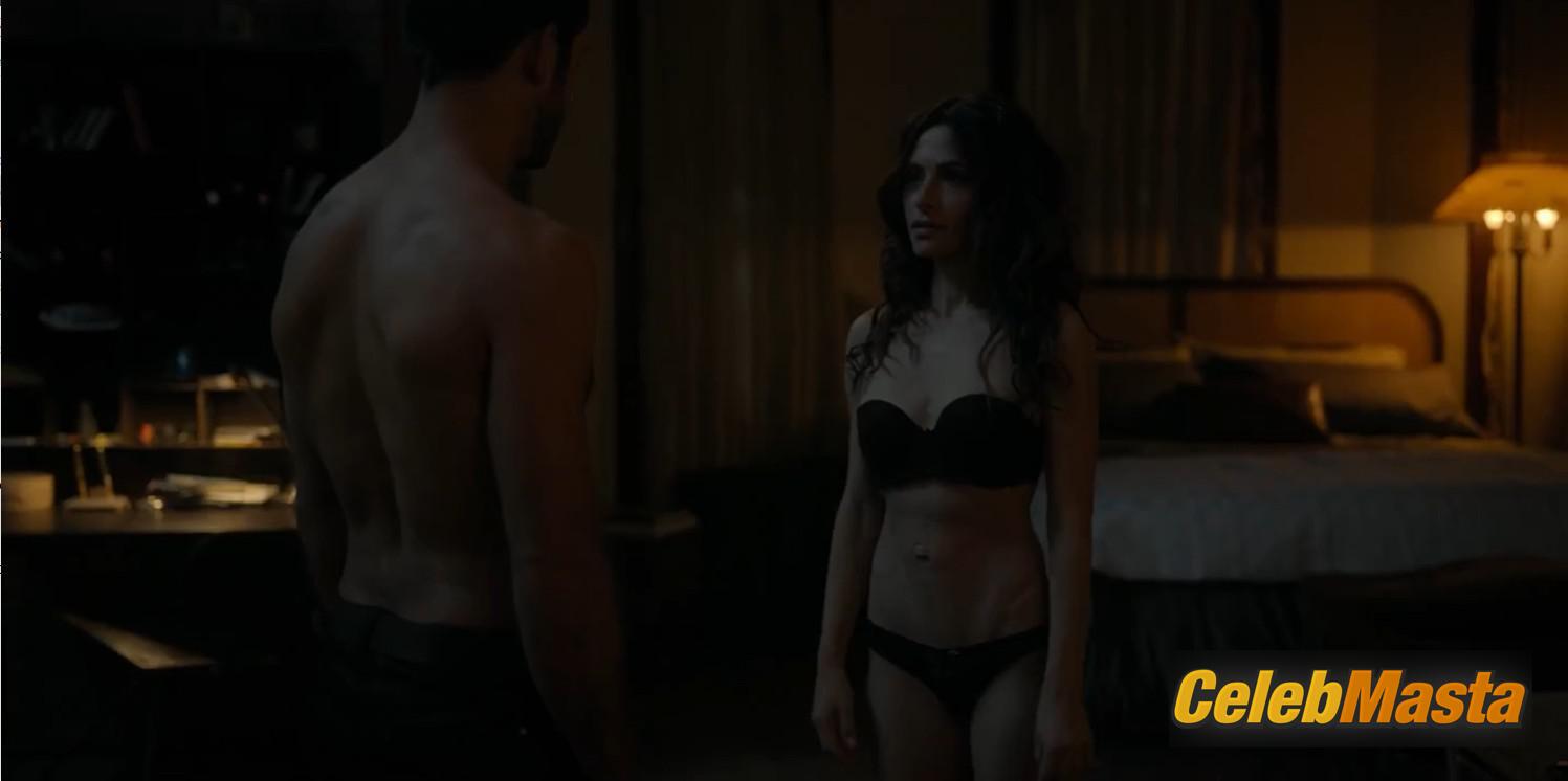 Photo Gallery: Sarah Shahi in Sex/life photo 2
