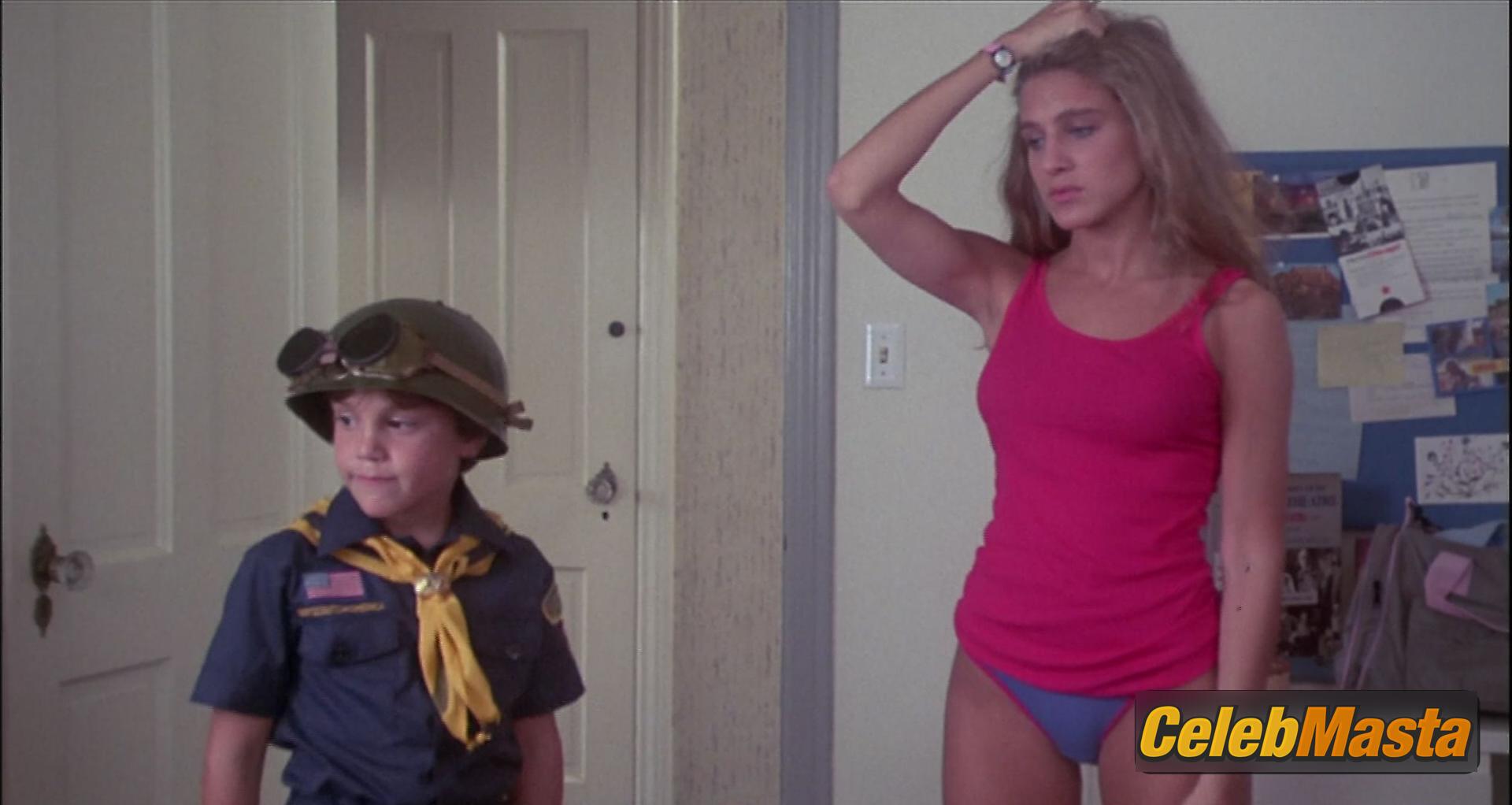 Photo Gallery: Sarah Jessica Parker in Girls Just Want To Have Fun photo 3