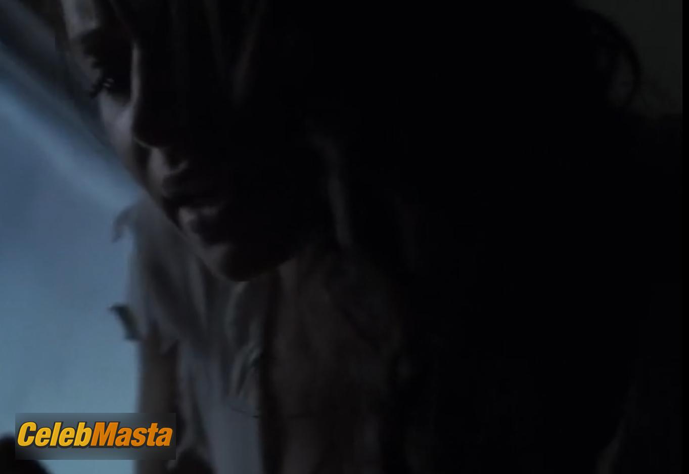 Sarah Shahi Photos from Supernatural photo 1