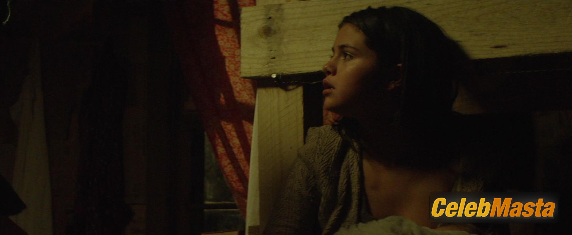 Selena Gomez Scene Photos Gallery from In Dubious Battle photo 2