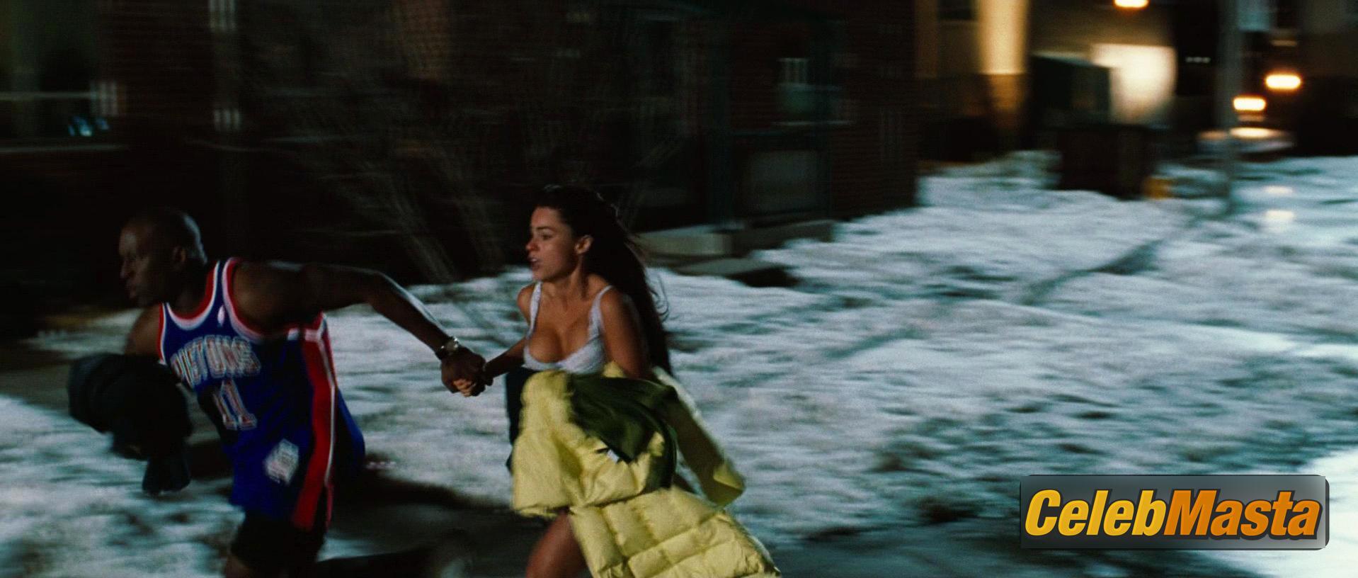 Sofia Vergara Photo Set from Four Brothers photo 3