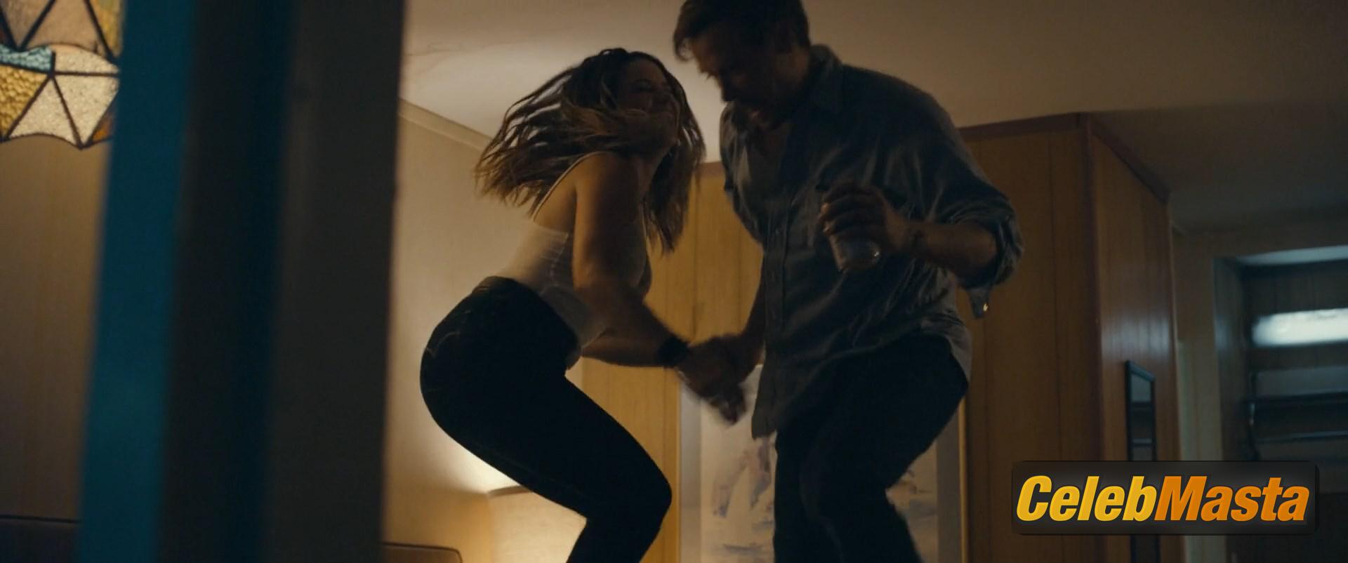 Sophia Bush Photo Gallery from Hard Luck Love Song photo 4