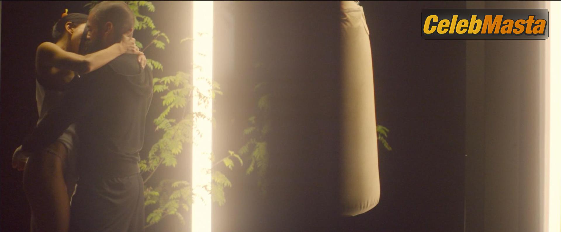 Sonoya Mizuno Scene Photos Gallery from Ex Machina photo 2