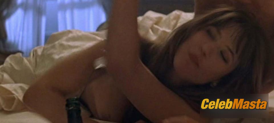 Sophie Marceau Photo Set from The World Is Not Enough photo 1