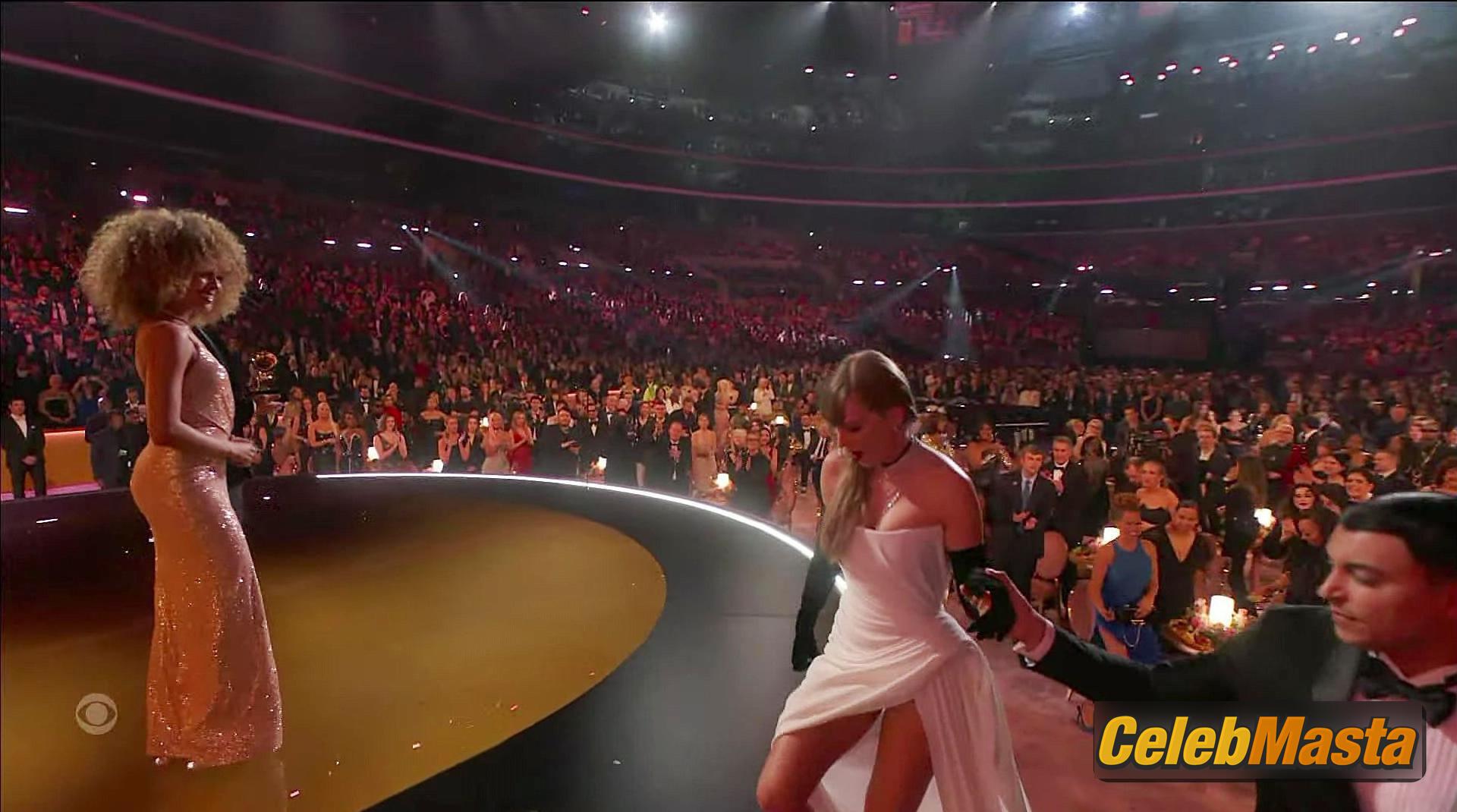 Photo Gallery: Taylor Swift in The Grammy Awards photo 1