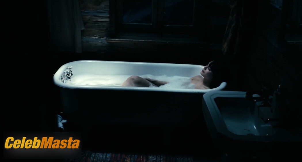 Vanessa Hudgens Photos from Polar photo 2