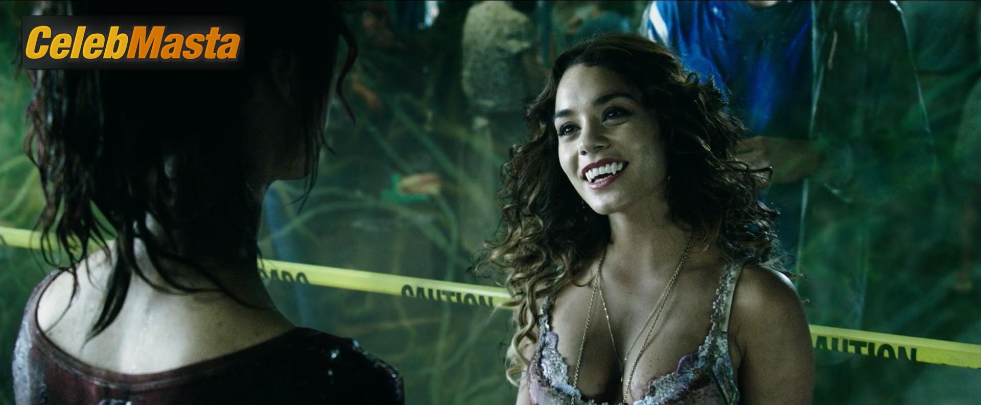 Vanessa Hudgens Scene Photos Gallery from Freaks Of Nature photo 4