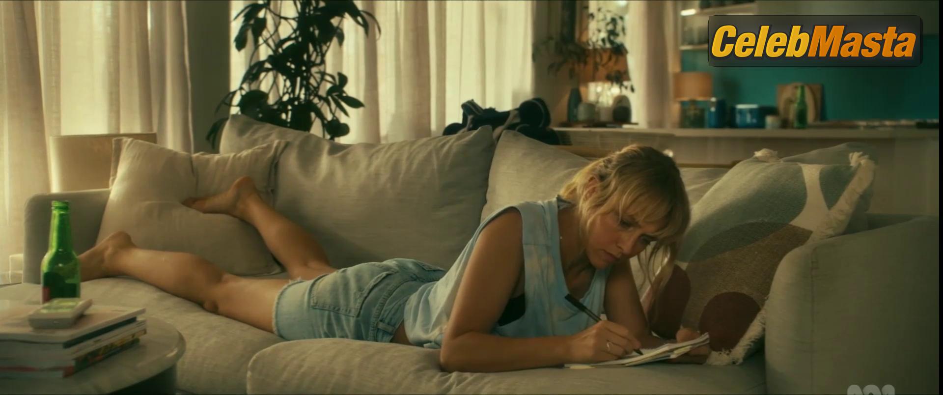 Teresa Palmer Scene Photos Gallery from The Family Next Door photo 1