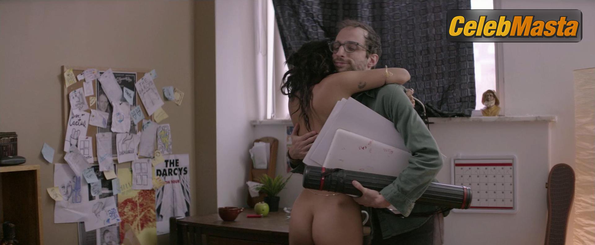 Photo Gallery: Zoe Kravitz in Pretend We’re Kissing photo 3