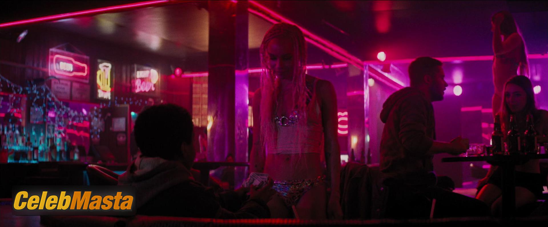 Zoe Kravitz Scene Photos Gallery from Kin photo 3