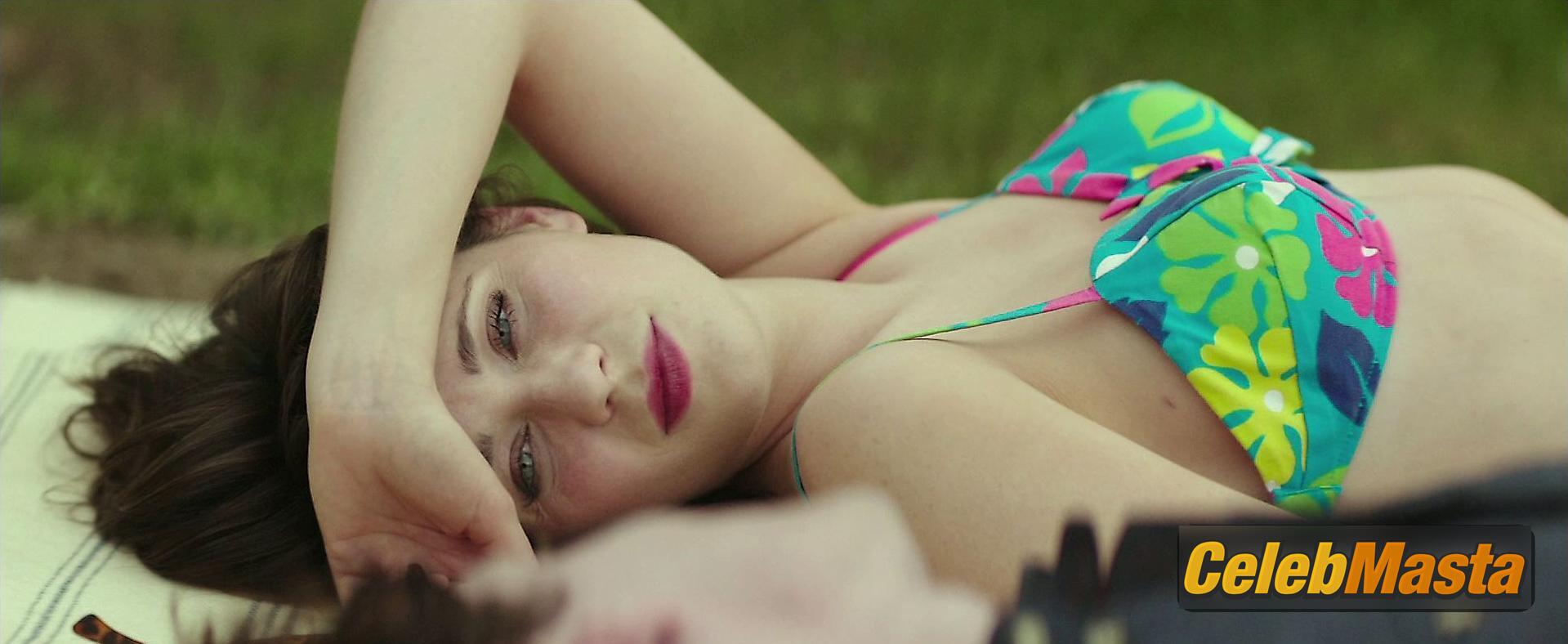Zooey Deschanel Scene Photos Gallery from The Driftless Area photo 1