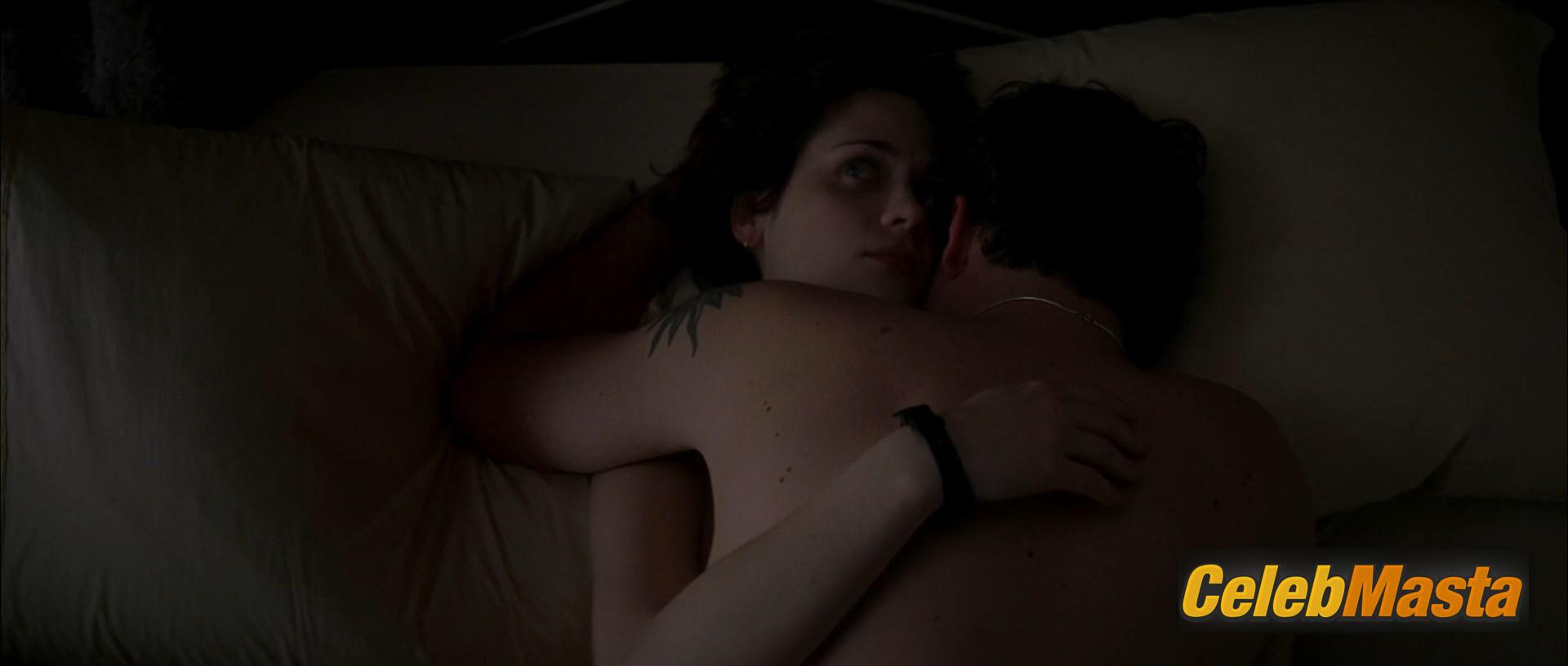 Zooey Deschanel Photo Gallery from All The Real Girls photo 1