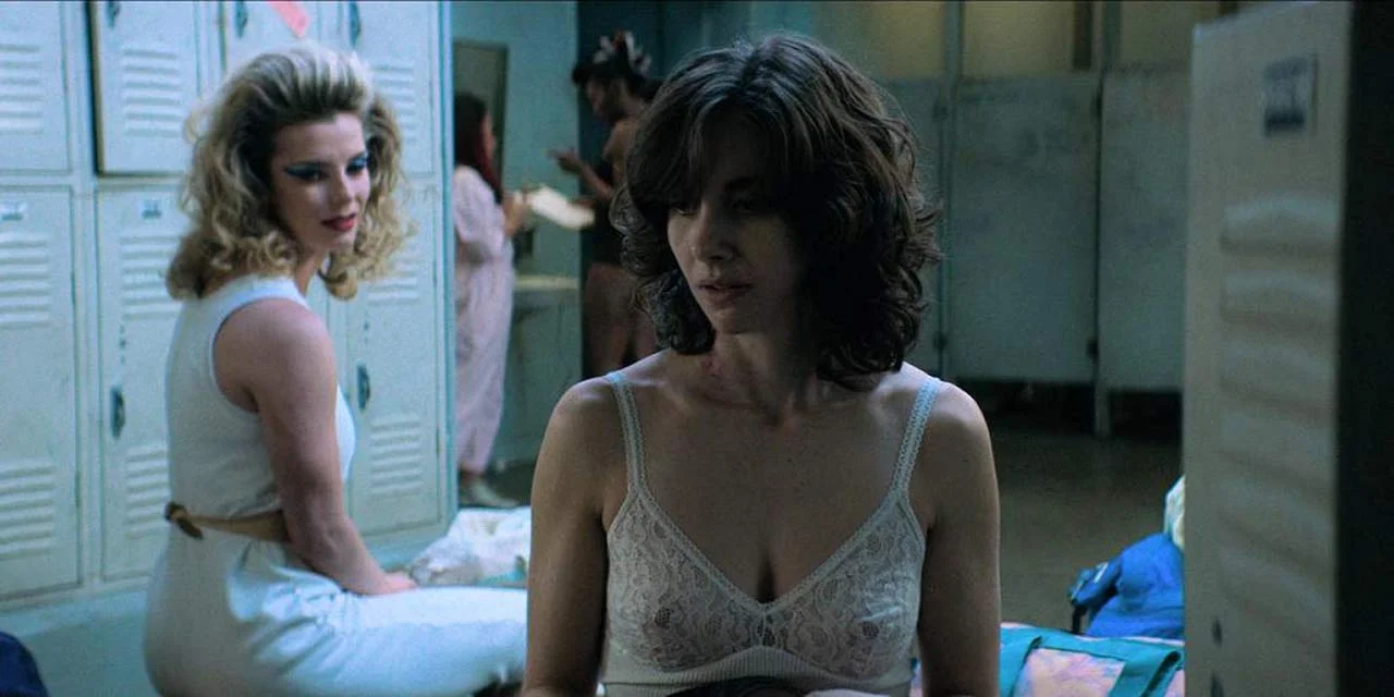 Alison Brie Alison Brie Nude Scene Photos Gallery - Photo 8 of 58