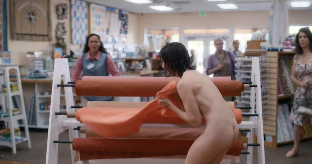 Alison Brie Alison Brie Nude Scene Photos Gallery - Photo 13 of 58