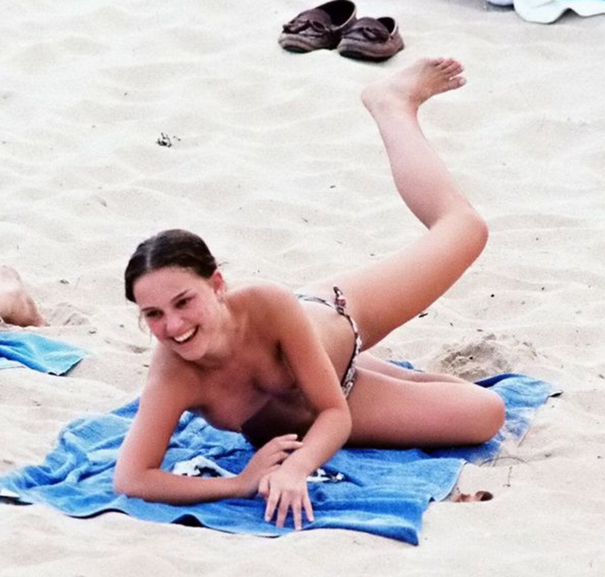 Natalie Portman Natalie Portman Bare Photoshoot Gallery - Photo 33 of 46