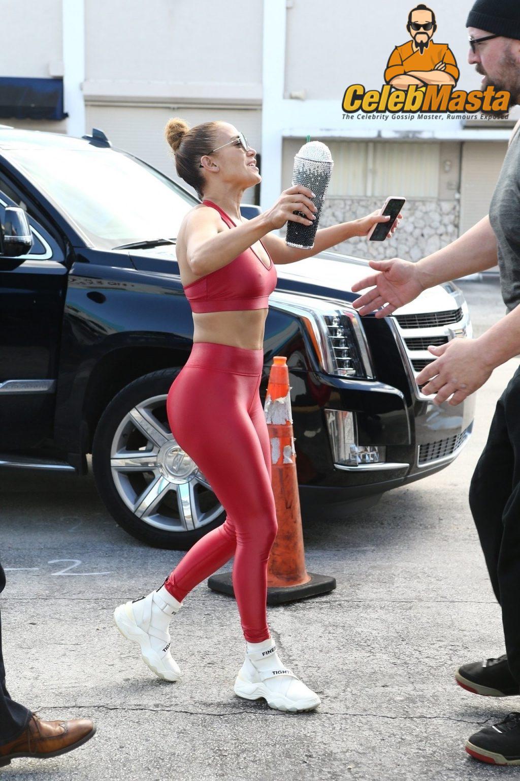 Jennifer Lopez Nude Photo Gallery: Jennifer Lopez - Photo 19 of 55