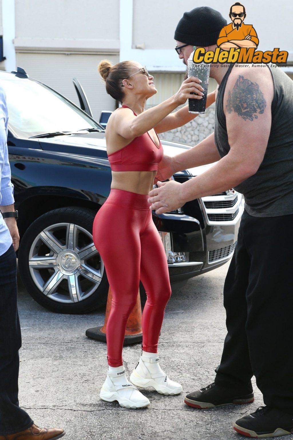 Jennifer Lopez Nude Photo Gallery: Jennifer Lopez - Photo 20 of 55