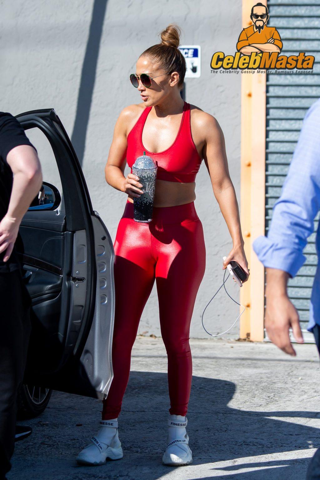 Jennifer Lopez Nude Photo Gallery: Jennifer Lopez - Photo 43 of 55
