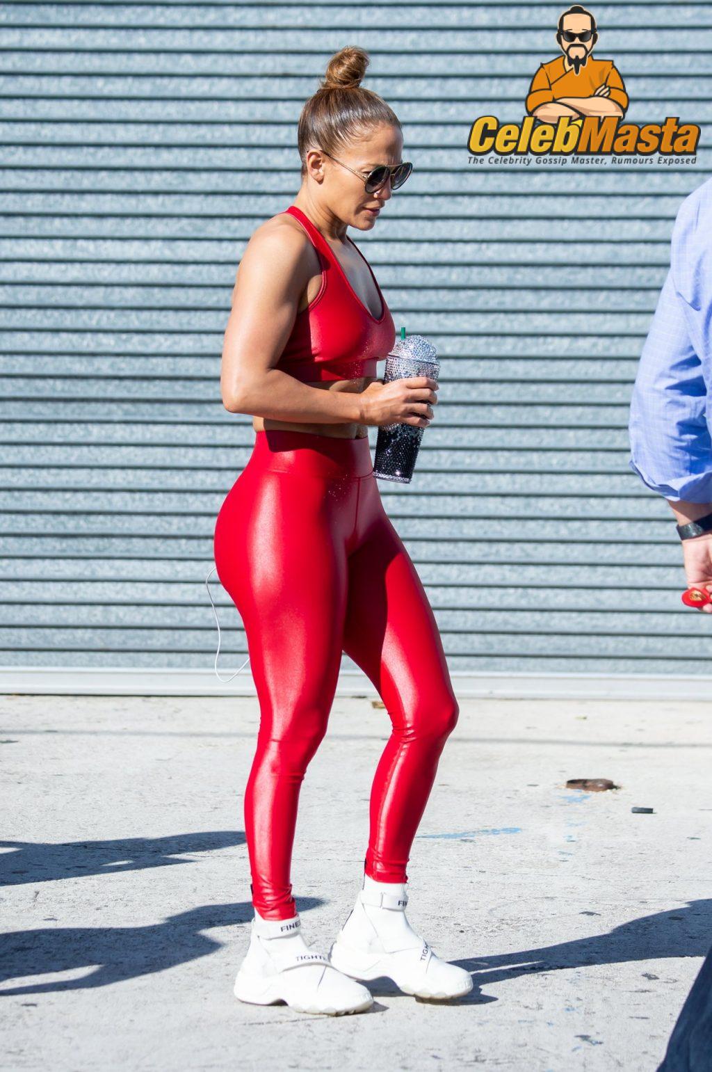 Jennifer Lopez Nude Photo Gallery: Jennifer Lopez - Photo 50 of 55