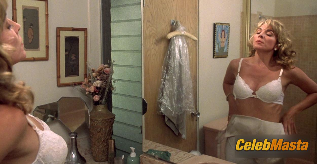 Kim Cattrall Kim Cattrall Sexy Nude Gallery from Live Nude Girls - Photo 11 of 15